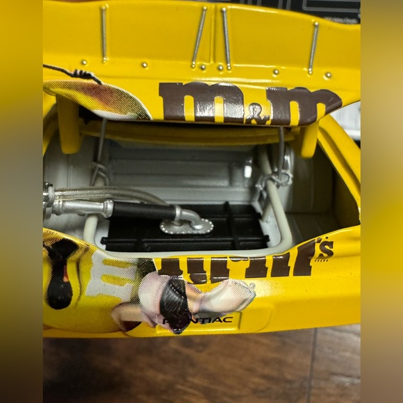 NASCAR #36 Ken Schrader M&M 2002 Pontiac Grand Prix 1 Of 2400 Diecast 1:24 Rare - Picture 6 of 16